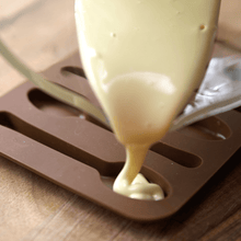 Load image into Gallery viewer, Chocolate Spoon Mould