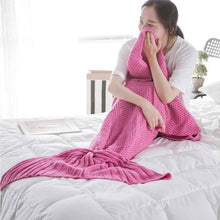 Load image into Gallery viewer, Mermaid Tail Blanket